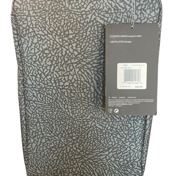 Jordan Shoe Box Bag NWT Black/Red - Picture 4 of 8